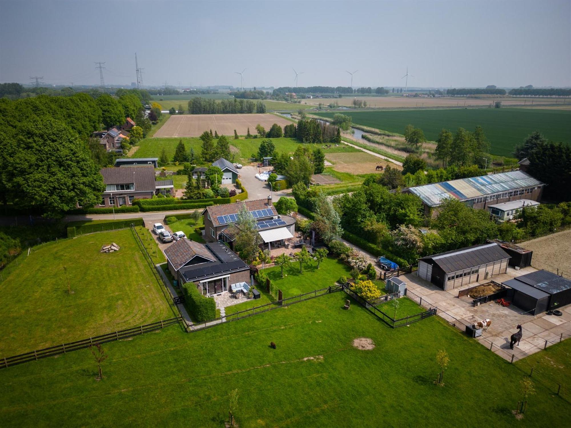 Vakantiewoning Le Garaazje 'S-Gravendeel Buitenkant foto